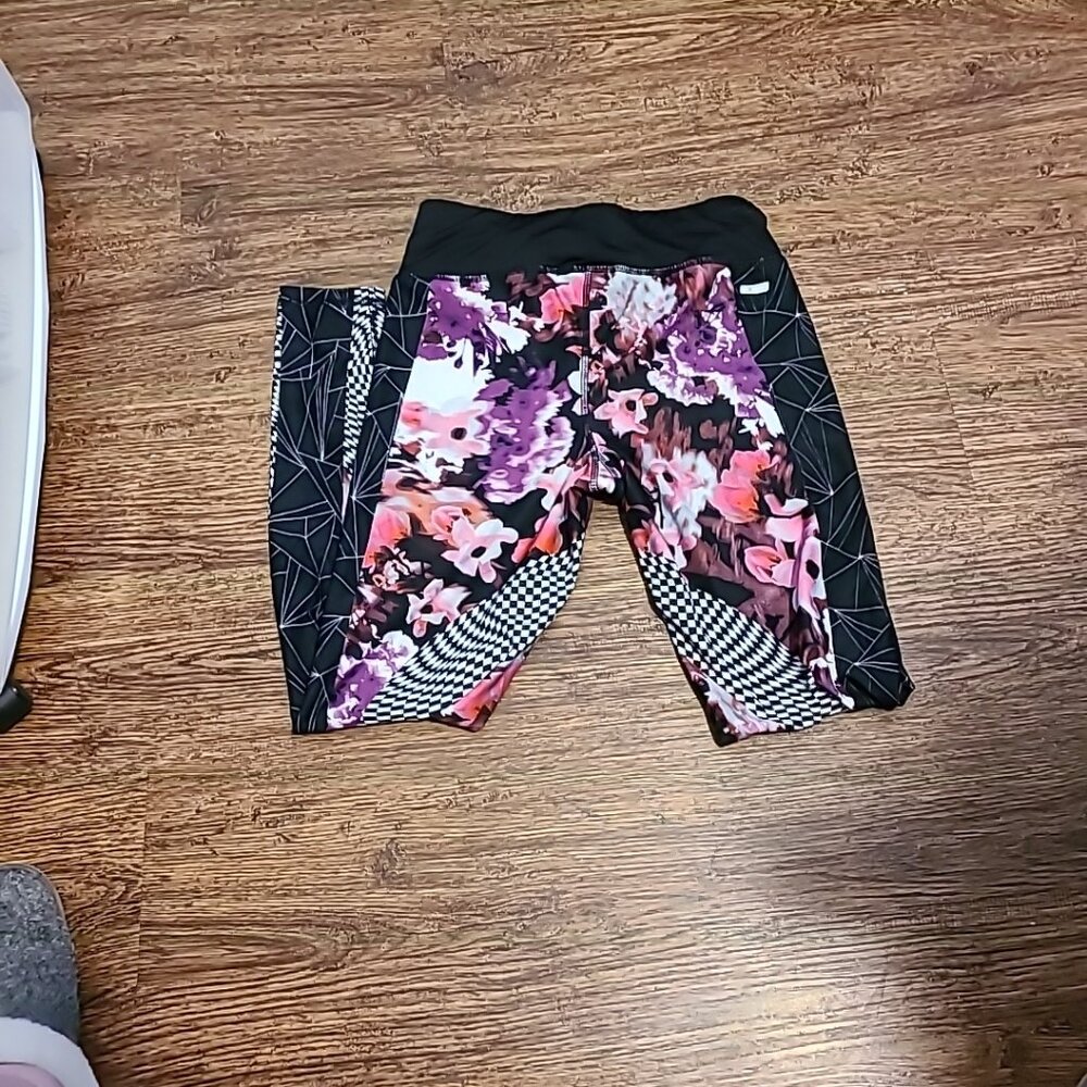 Danskin Now Fitted Leggings Multi-Colored Size 4 - 6 Womens Pre-Owned Activewear